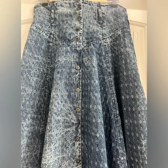 True Vintage Blue Denim Pleated Long Button Down Skirt Women’s Size XS/S Western - Picture 2 of 9